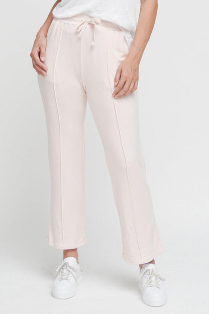 CONFIDENT Wide Leg Sweatpant